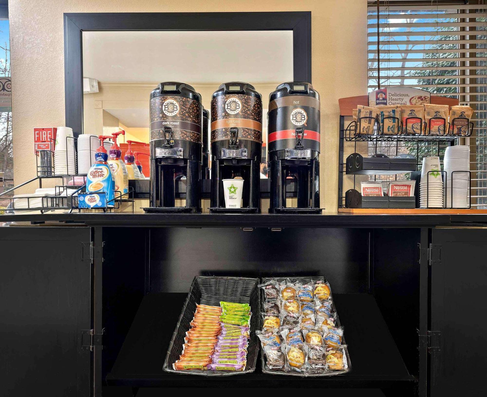 Extended Stay America Suites - Fishkill - Westage Center Экстерьер фото